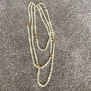 Broken Tory Burch pearl necklace